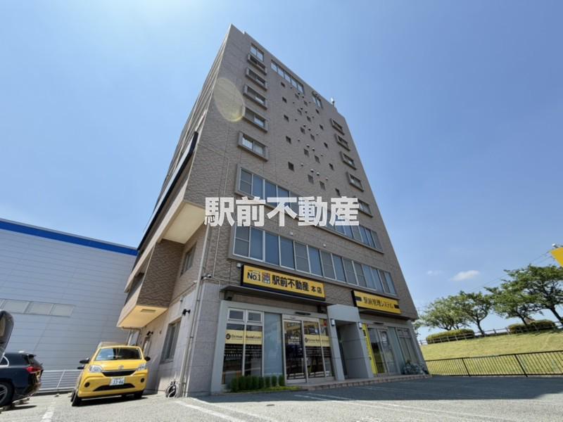 駅前本社ビル