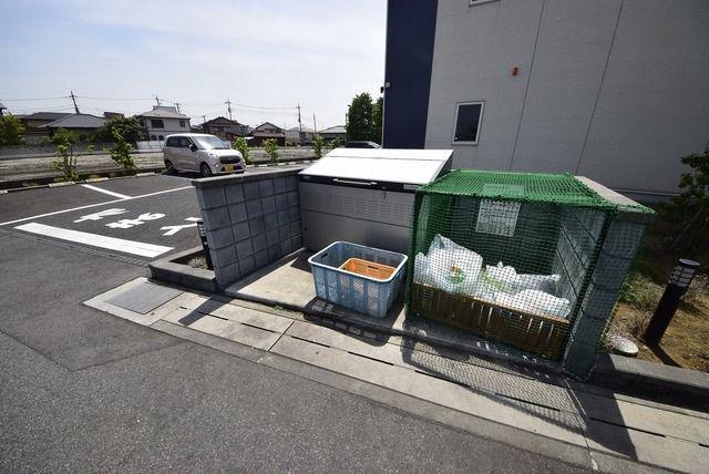 レオネクストエムフラッツ新里
