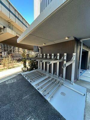 シオン三軒茶屋