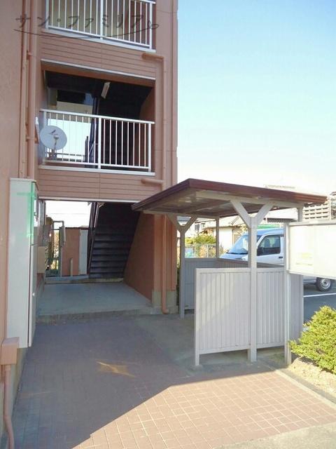 ロジュマン緑ケ丘