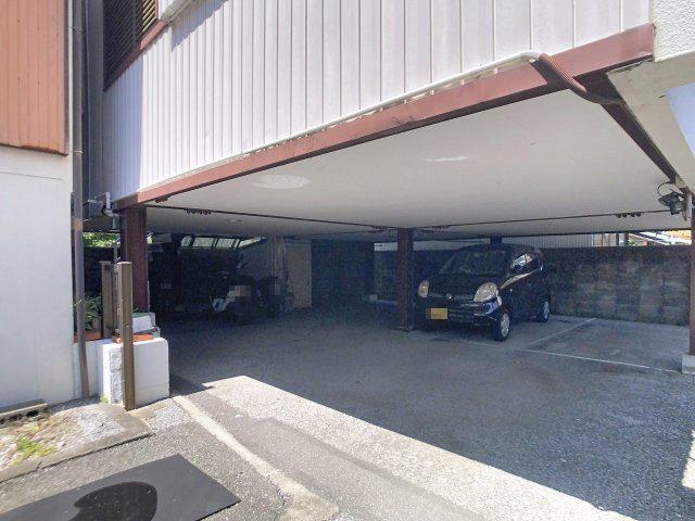吉本マンション