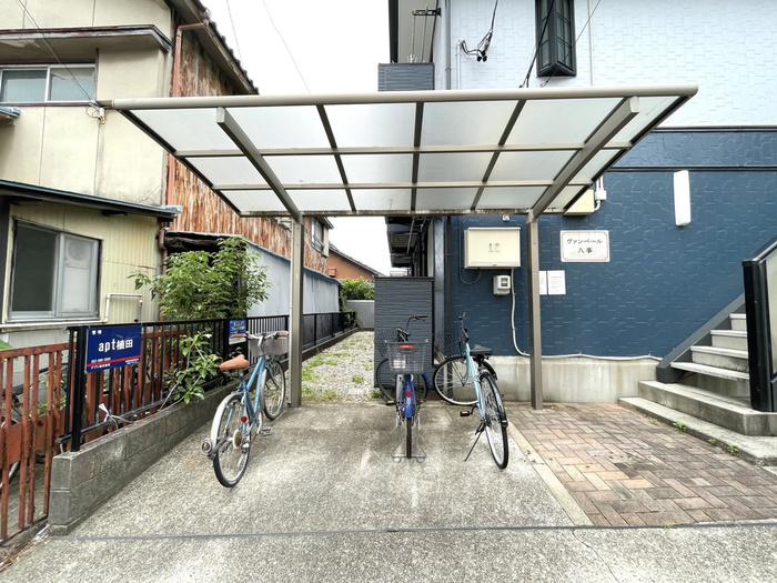 ヴァンベール八事