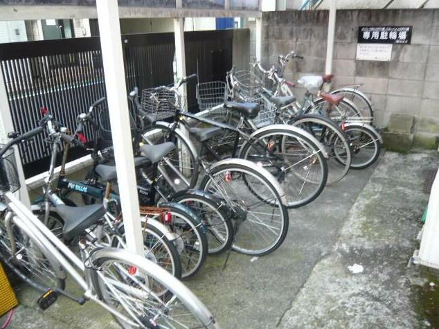メゾンコモド江戸川橋