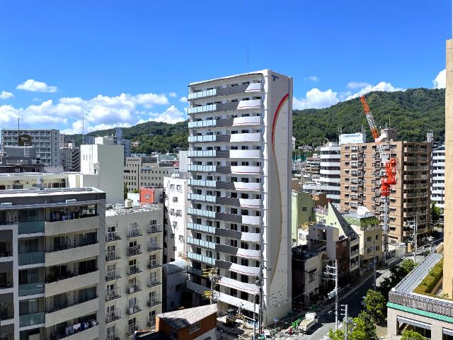 セレニテ三宮リアン