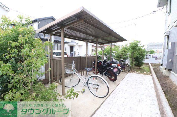 グローリアコートA