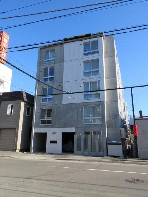 アッパーヴィレッジ栄町
