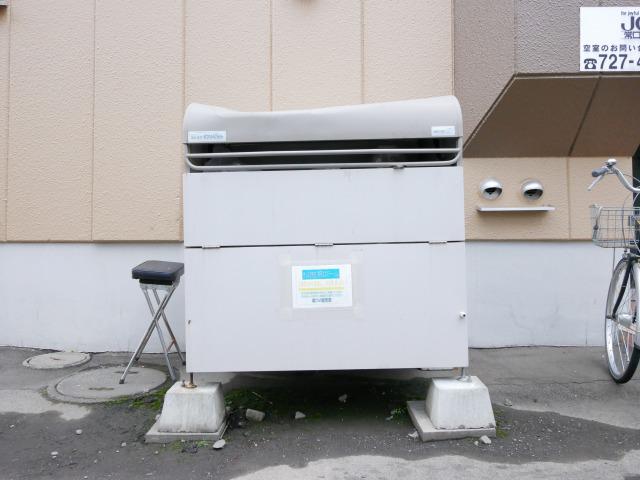 チェスタ麻生