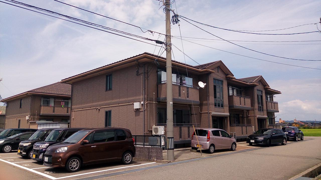 リビングタウン金沢壱番館 B206