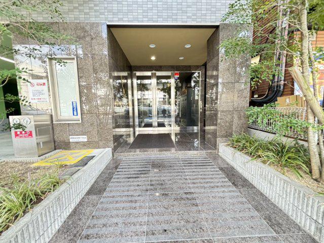 ロイヤルクイーンズパーク吹田片山町