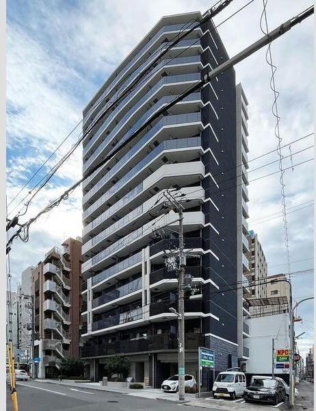 S-RESIDENCE堺筋本町UNO