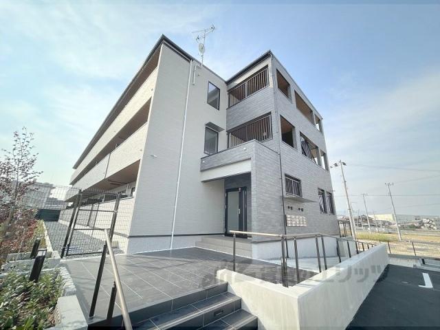 ＪＲ東海道本線 長岡京駅 徒歩35分  築1年(1LDK/1階)