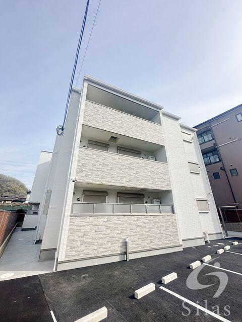 クリエオーレ菊水町