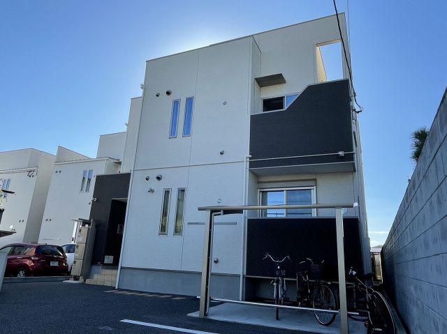 GRANDTIC 西崎 K
