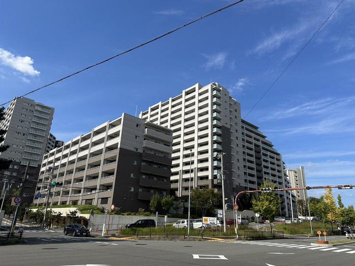 グランファースト千里桃山台9号棟