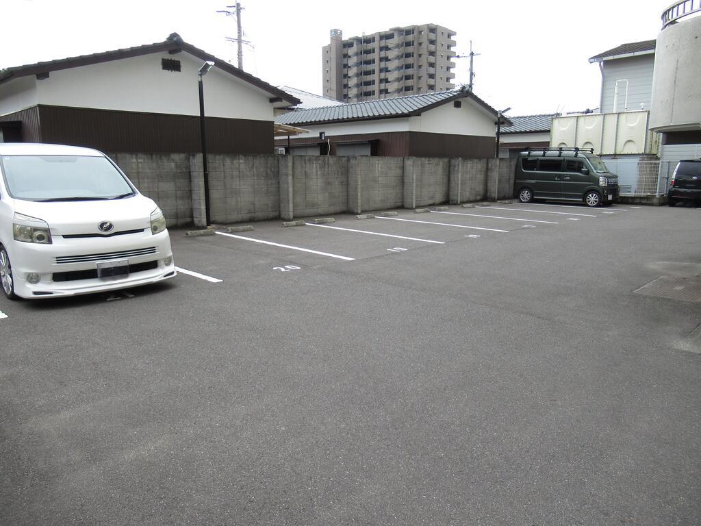 グランピア鍋島
