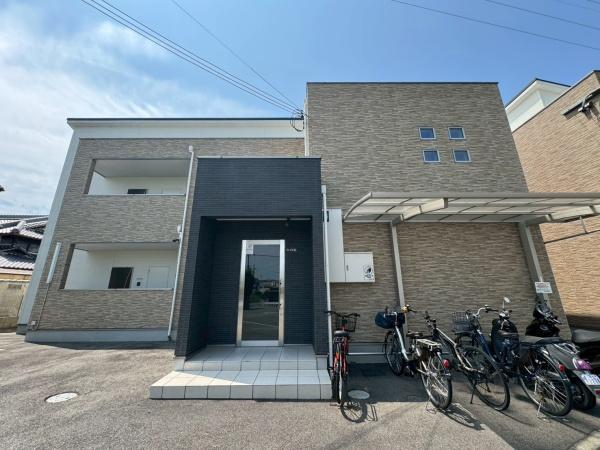 プラリア招堤元町B棟