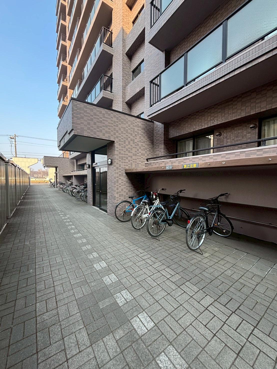 カーサ桑園A棟