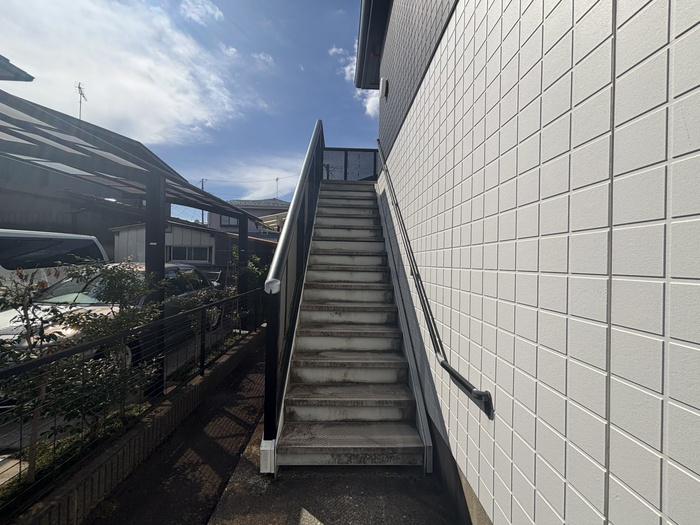 ロイヤルヒルズ高橋