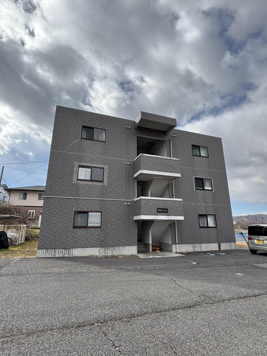 望月マンション