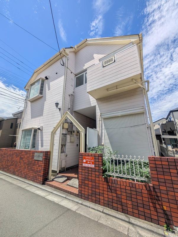 メゾンロワール皇山町