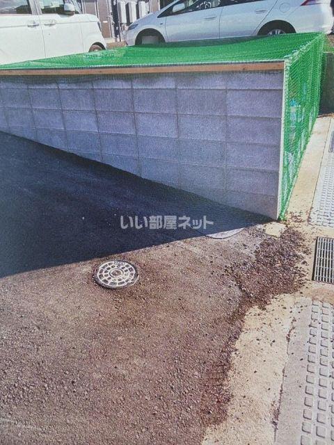 TJ山B