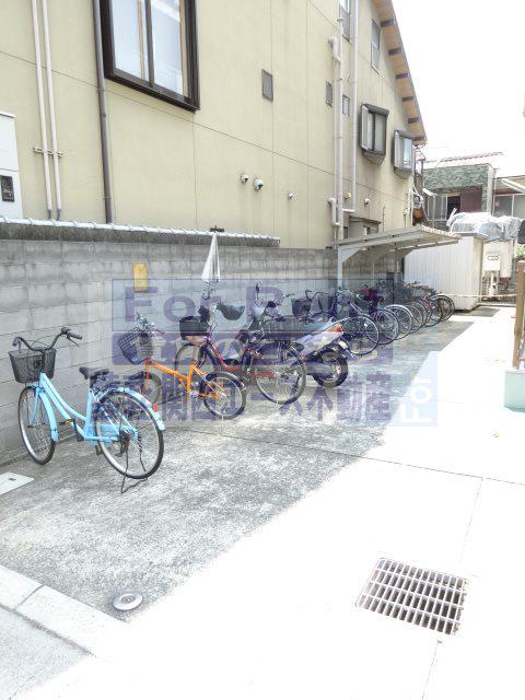 メゾン東大阪