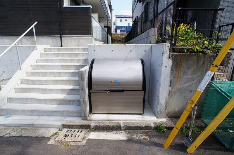 リブリ鶴ヶ峰II