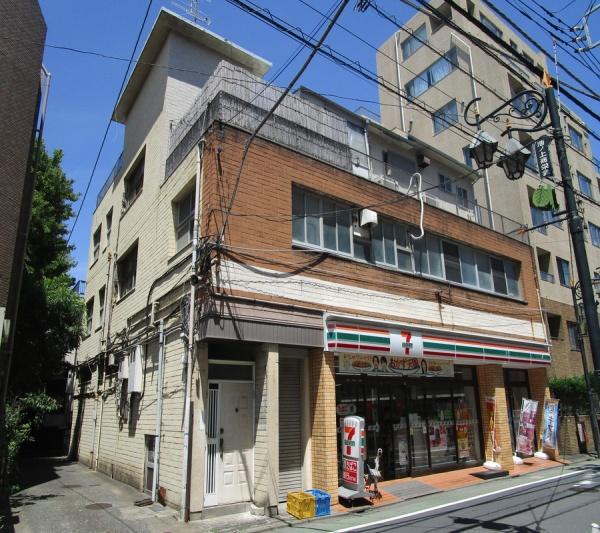 小坂ビル