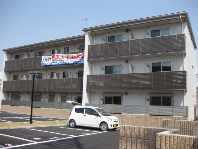 シャーメゾンさかい