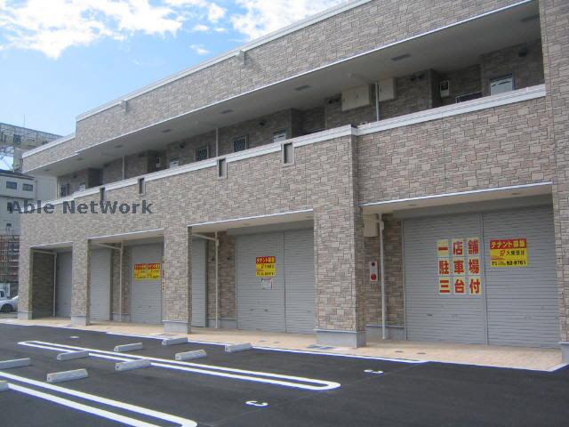 イーストヴィラ