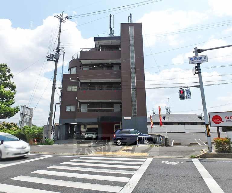 20HOUSE3RD