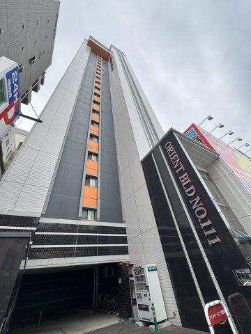 TRADING TOWER
