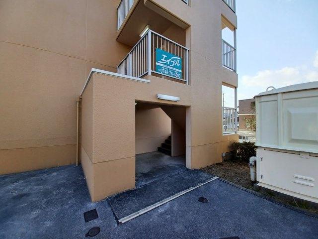 Kマンション貴生川