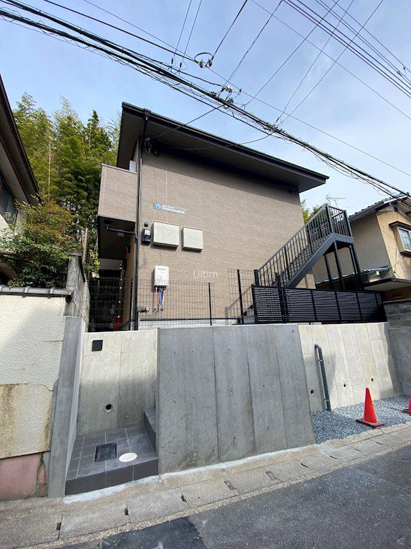 A&M COURT MOMOYAMA