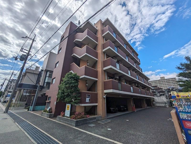 カーサデゼント西宮北口