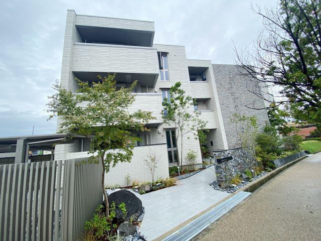 グランファミール箕面小野原