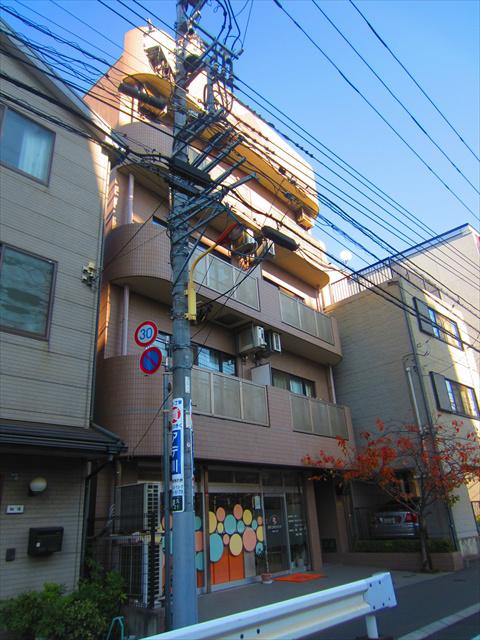 AYビル