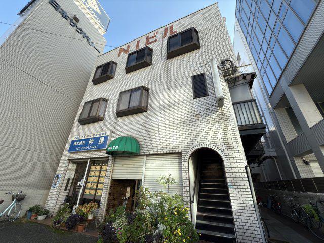 NIビル