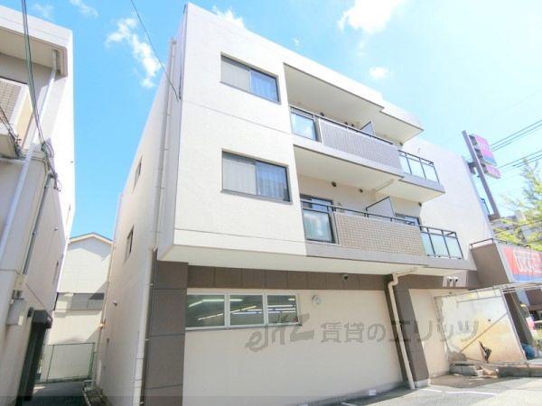 ローズコテージ1番館