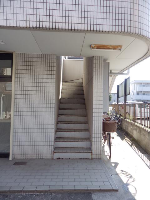 オギノビル