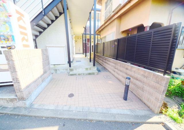レオパレス戸塚吉田町