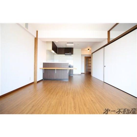 サングレース新川(3LDK/5階)