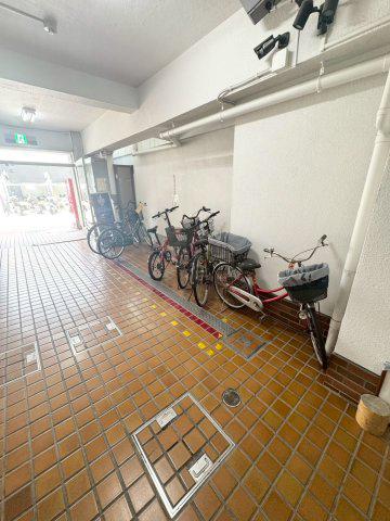 竹の塚STハイツ川津ビル