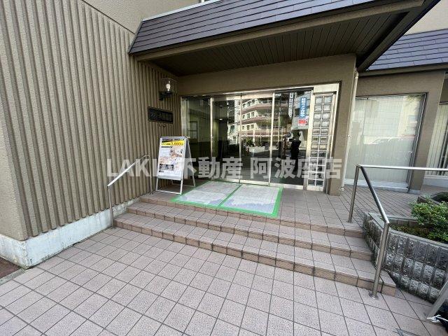 ファミール阿波座