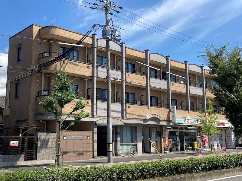 プルミエール小山