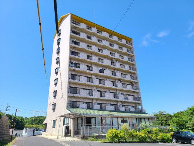 レークマンション