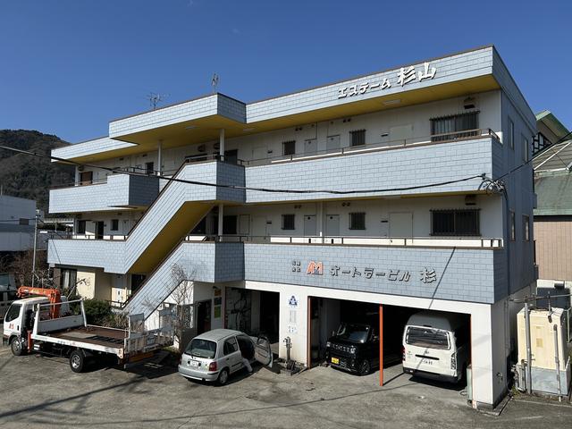 エステーム杉山