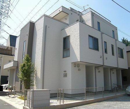 フォーシーズンズ聖蹟