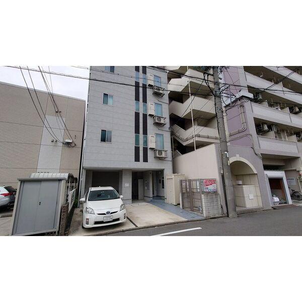 CERES岩塚駅前 B