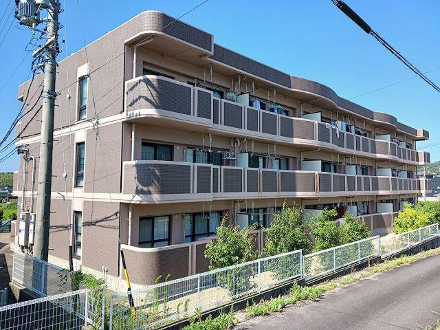 ラフィネタウン丸山東